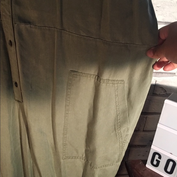 Romper - Picture 2 of 5